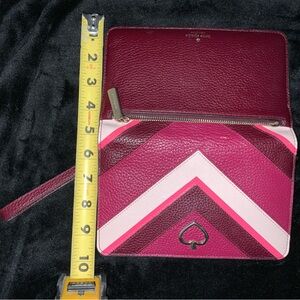 Kate SPADE wristlet wallet